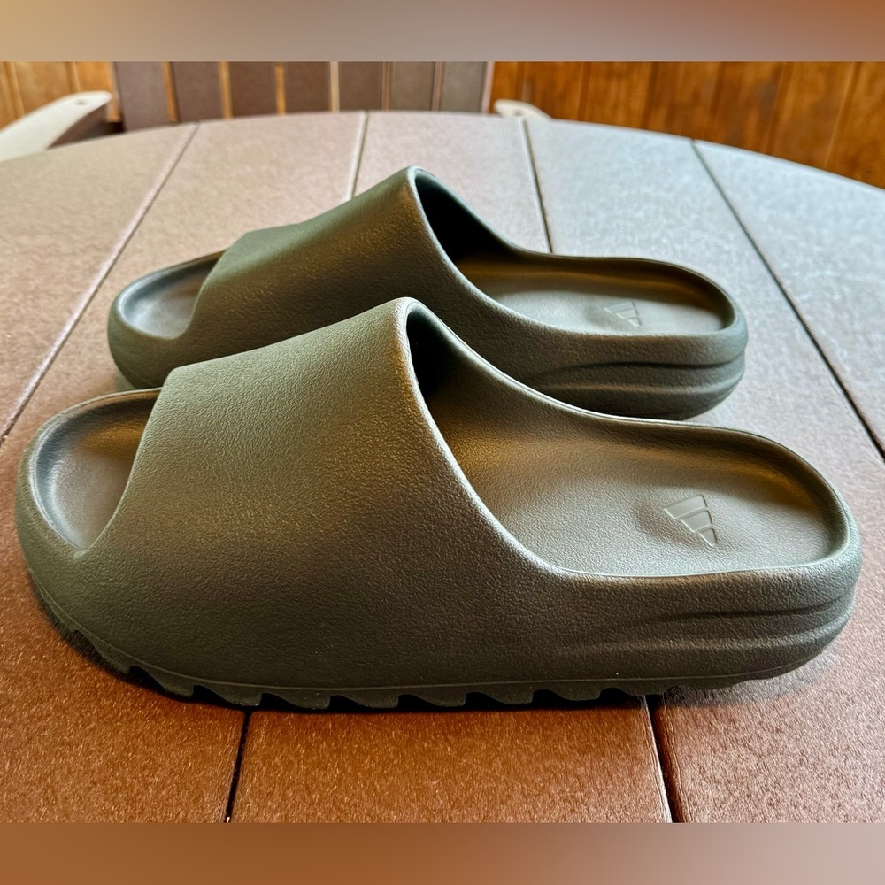 Yeezy Slide - Size 13 - Granite - worn one time